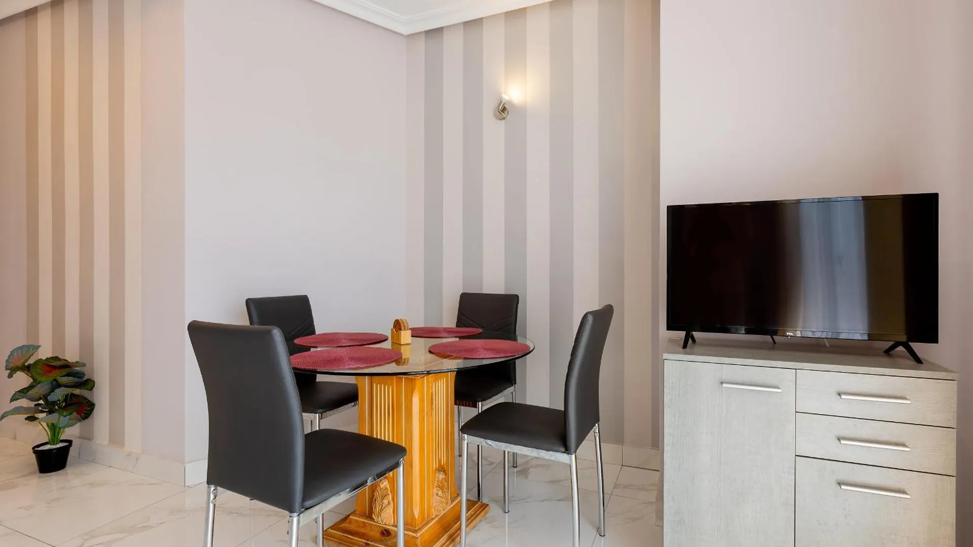 Sweet Escape In Golf Del Sur, Ah332 With Heated Pool And Ocean View Lägenhet San Miguel de Abona